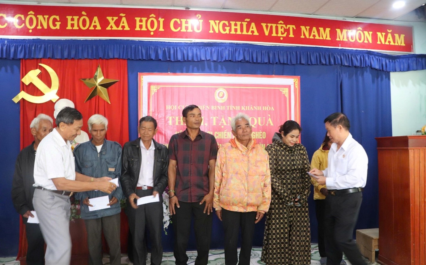 Picture1.jpg (292 KB)